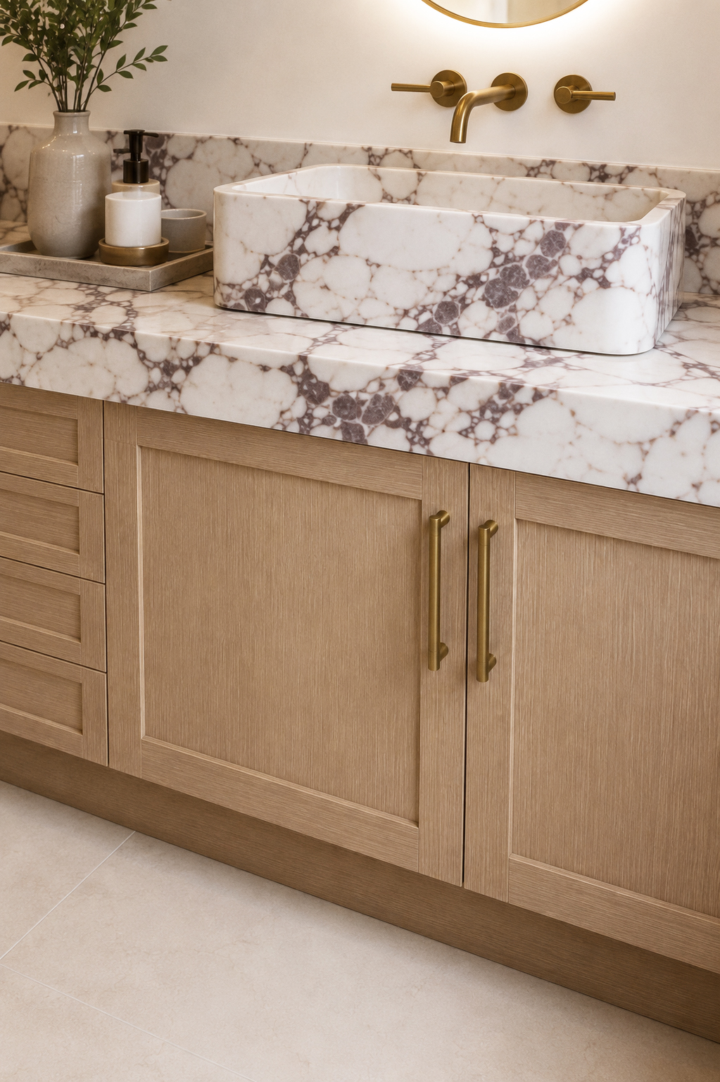 Novecento bathroom — detail 2