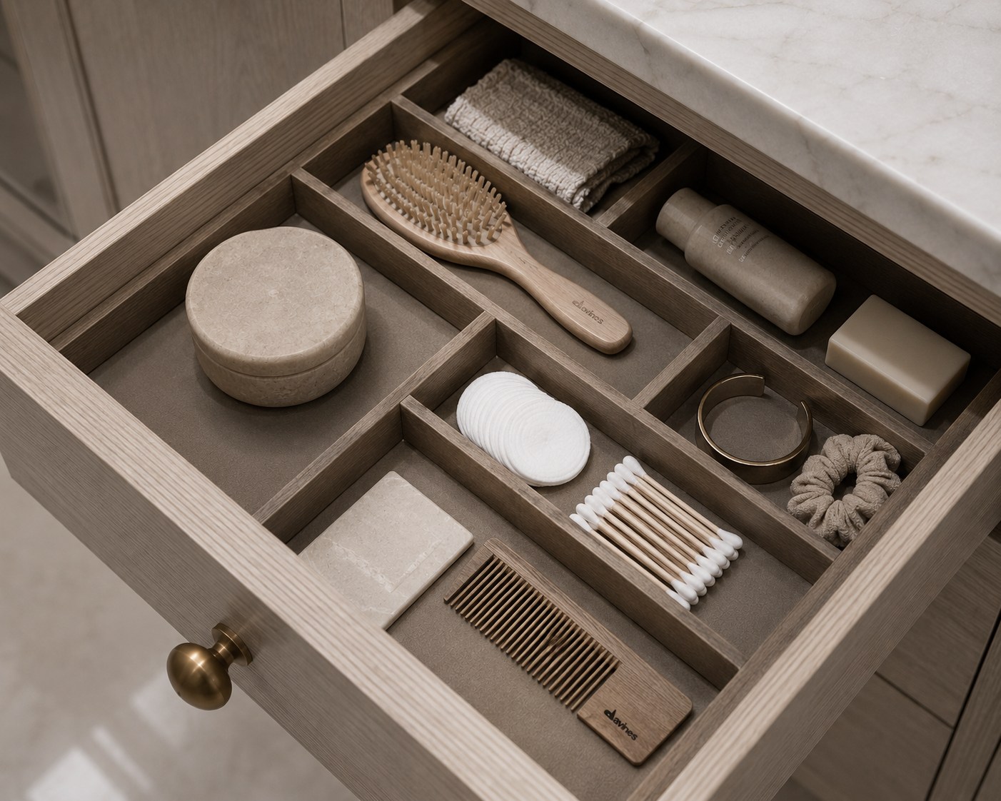 Novecento bathroom — detail 3