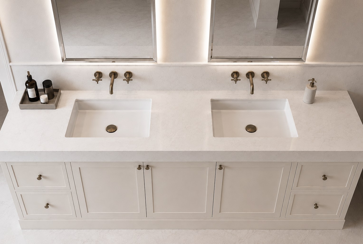 Novecento bathroom — detail 2